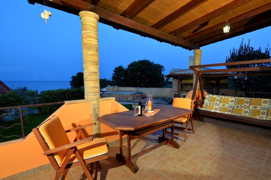 Galini Beach Villa Amoudi Eksteriør billede
